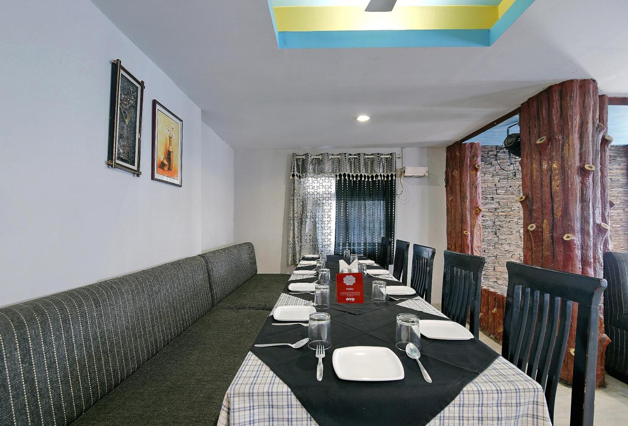 Collection O Diamond And Residences Indore Exterior photo